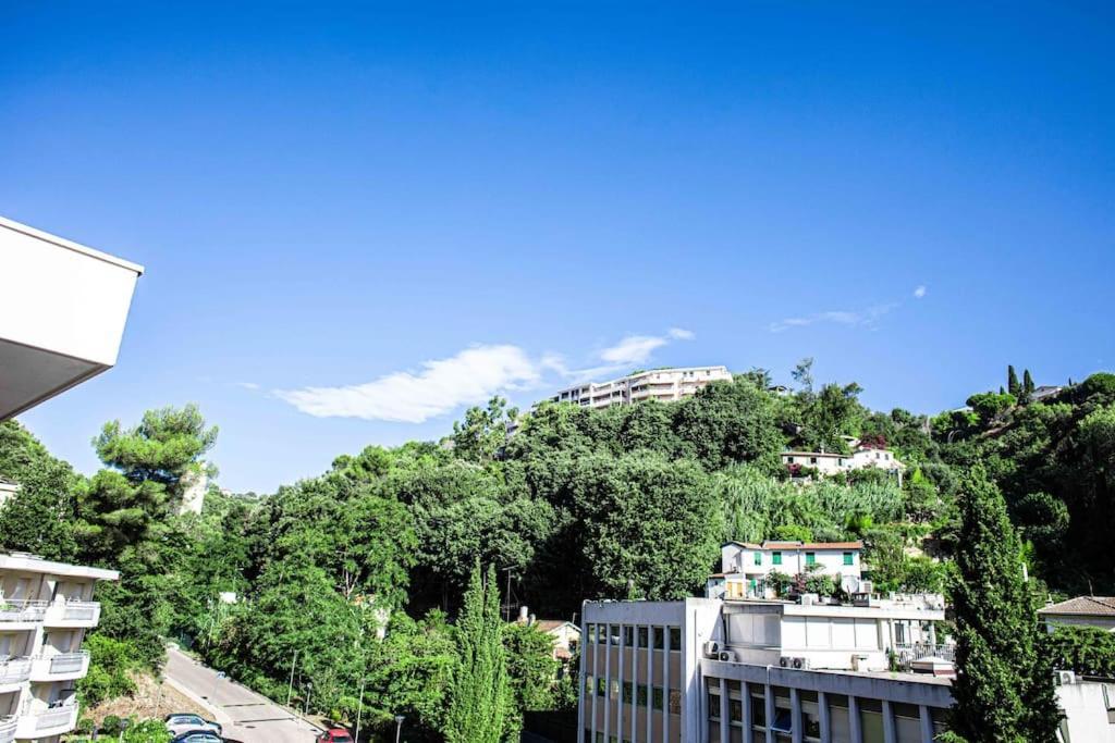 Anicesleep Superbe appart au calme et à 5 mn de la Prom Nice Exterior foto